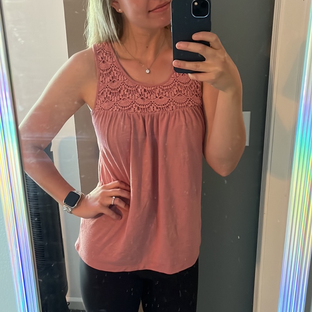 Pink Vanity Lace Tank - Picture 6 of 10